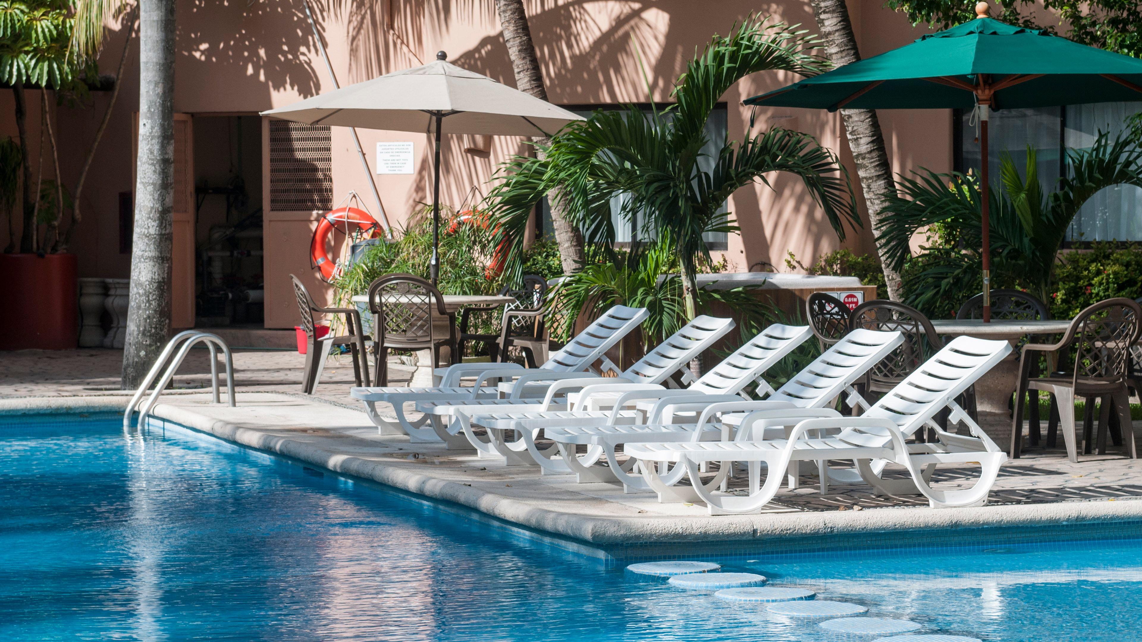 Holiday Inn Ciudad Del Carmen By Ihg Bagian luar foto