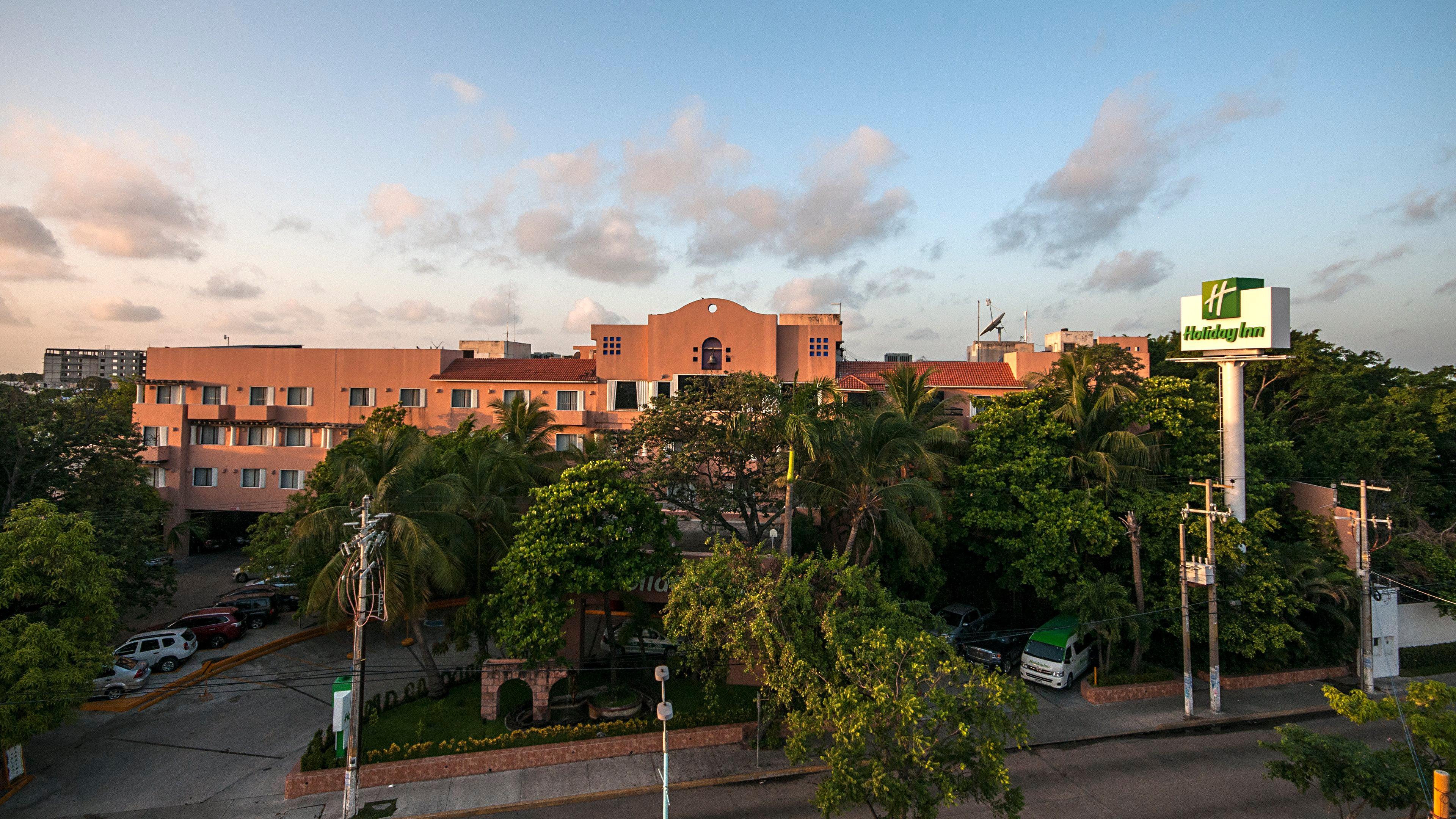 Holiday Inn Ciudad Del Carmen By Ihg Bagian luar foto